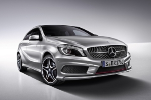 奔馳a級車型有哪些 奔馳a級車型有兩款(奔馳A180,奔馳A200L)