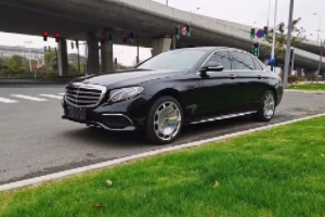 奔馳e300落地多少錢? 奔馳e300頂配落地62.18萬(顏值高空間大)