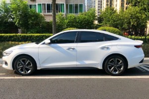 北京現代菲斯塔輪胎型號 輪胎尺寸為225/40 r18