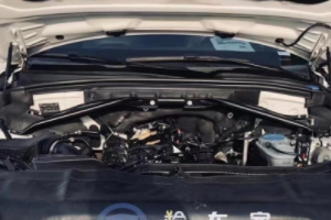 新車保養需要多長時間 5000公里/6個月的時間保養一次