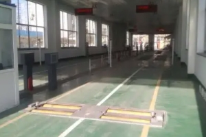 驗車需要多少錢 是300元到500元之間(私家車和營運車費用不同)