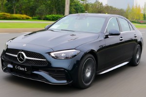 近期降價最厲害的車 奔馳c級優惠可達11萬(裸車價21萬)