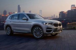 寶馬x3多少錢(qián) 新車(chē)售價(jià)39.96萬(wàn)元(分期首付16.83萬(wàn)元)