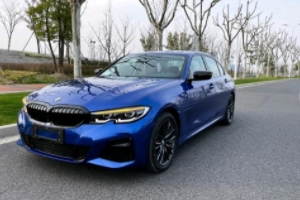 寶馬3系多少錢(qián) 新車(chē)起步售價(jià)29.99萬(wàn)（全款落地32.38萬(wàn)元）