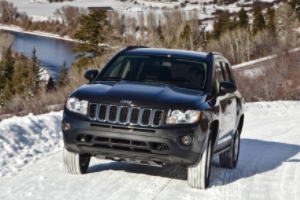 指南者怎么樣 外觀大氣、空間寬敞、座椅舒適、油耗低(已停售)