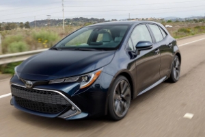 卡羅拉怎么樣 車型配置豐富、加速效果好、舒適度高(價格親民)