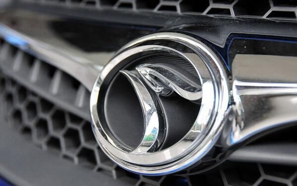 東南的車標歷史 站在行業前沿的創業者