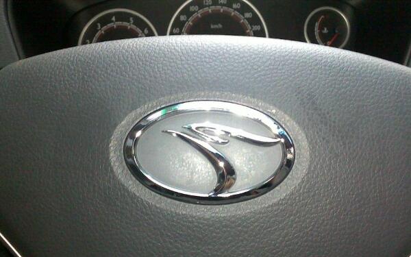 東南的車標歷史 站在行業前沿的創業者