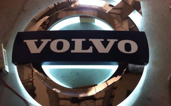 沃爾沃的車標歷史 瑞典知名車企