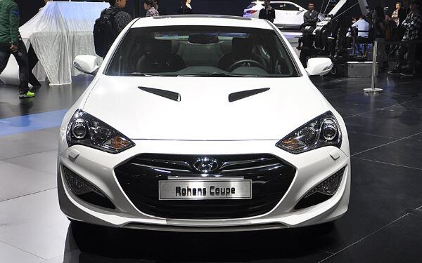 現代勞恩斯的車標歷史 現代旗下豪車品牌