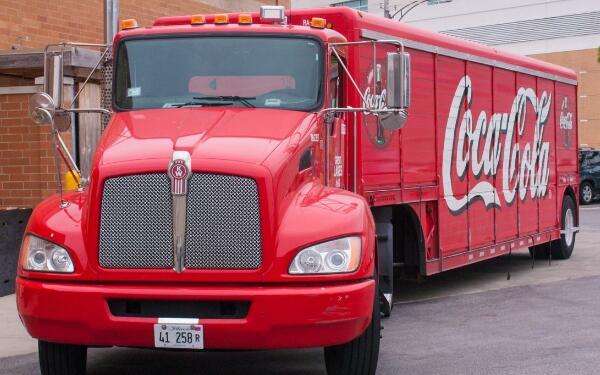 致力于現(xiàn)代化古典復古汽車 阿斯奎斯車系有哪些