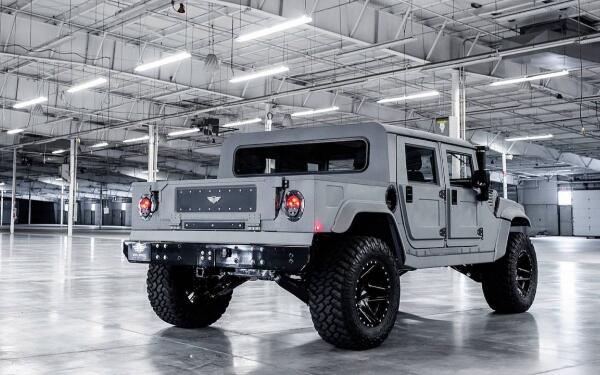 AMG旗下經典車系之一 悍馬車系有哪些