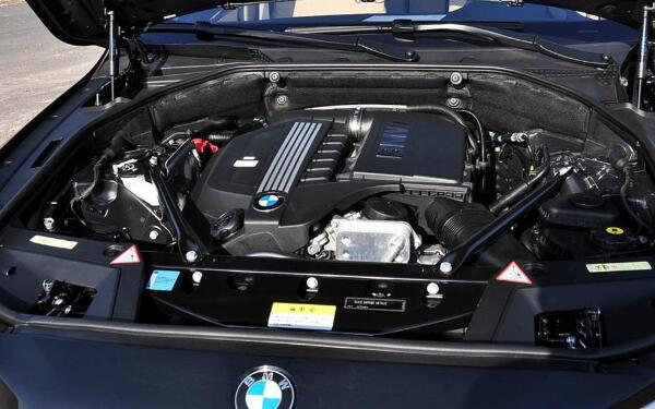 曾榮獲十佳發(fā)動機稱號 寶馬發(fā)動機質量怎么樣