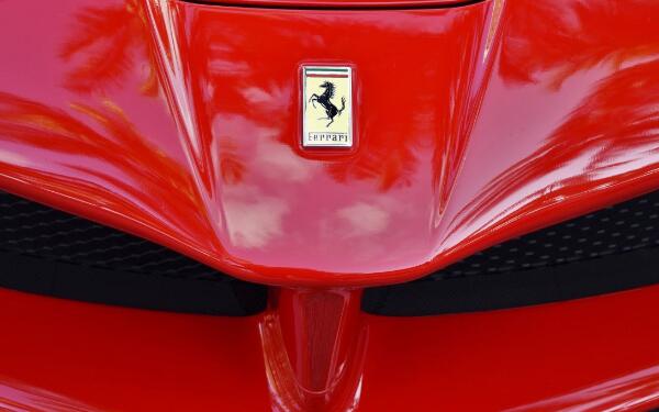 汽車界的絕妙藝術(shù)品 法拉利車標的背后故事介紹