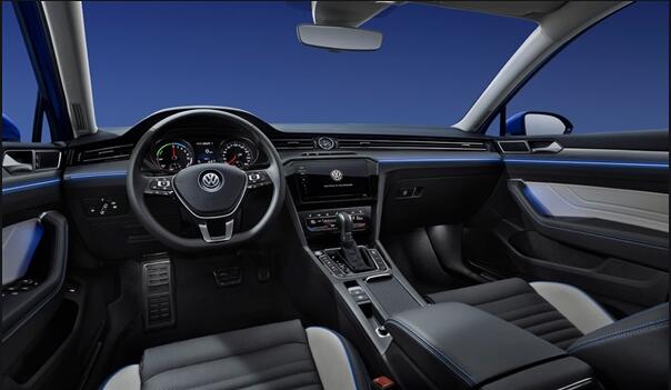 帕薩特和邁騰哪個好,價格相差不大(都是實力派)