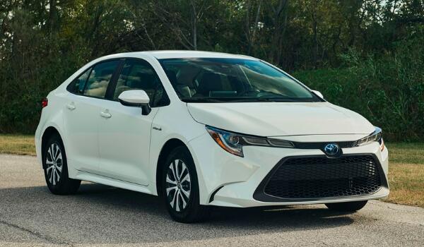 銷量爆款的經典合資車 一汽豐田10萬左右