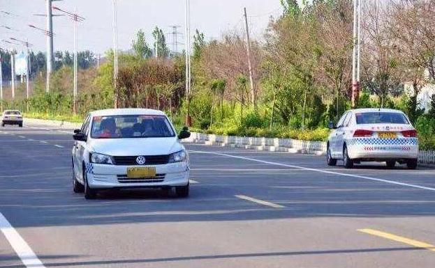 學(xué)車(chē)一般要多少時(shí)間,最快45天拿駕照