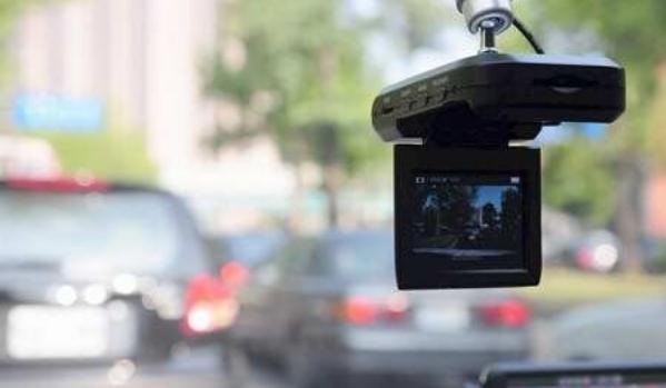 車上必備的17件神器有哪些?必備神器不能少(實用性強)