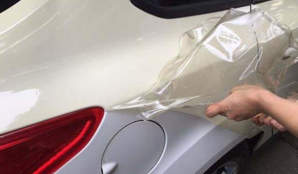 汽車隱形車衣大概多少錢,材質好的價格貴(TPU材料優勢多)