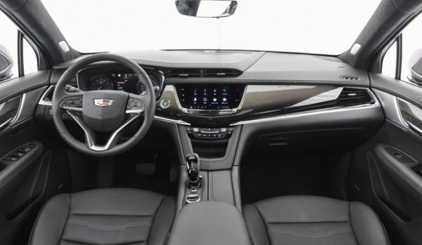 50萬左右買什么車好,凱迪拉克xt6你值得擁有(野性十足)