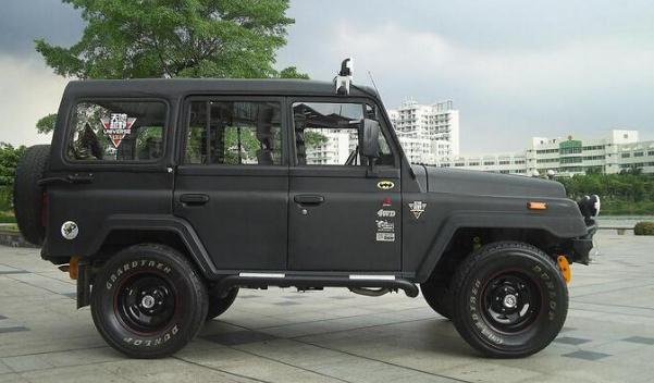 什么越野車性價比高，口碑最好的陸地巡洋艦（霸氣十足）