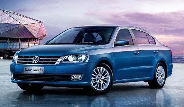 10萬左右什么車好,軒逸VS飛度油耗很實惠(軒逸銷量更好)