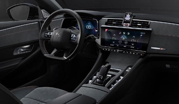 DS 9上市，“玻璃金字塔”的尾燈設計理念（顏值和實力是匹配的）