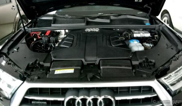 2款發動機4種車型配置升級 奧迪q7車報價