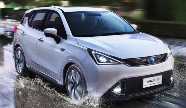 三元鋰電池最大續(xù)航410km 廣汽傳祺ge3純電動車價(jià)格