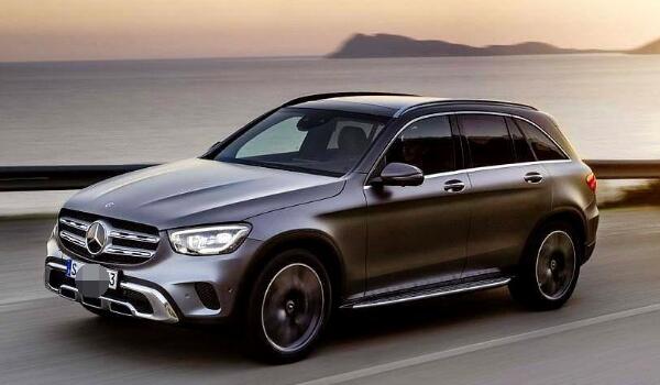 2.0T發動機百公里加速8.4秒 glc260奔馳價格