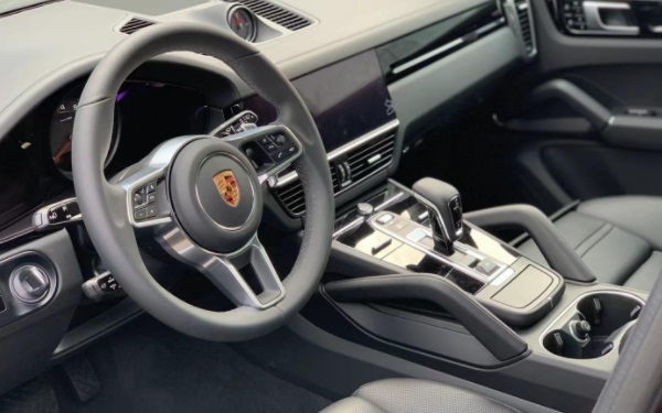 保時(shí)捷卡宴選裝配置表 保時(shí)捷卡宴加裝多少錢