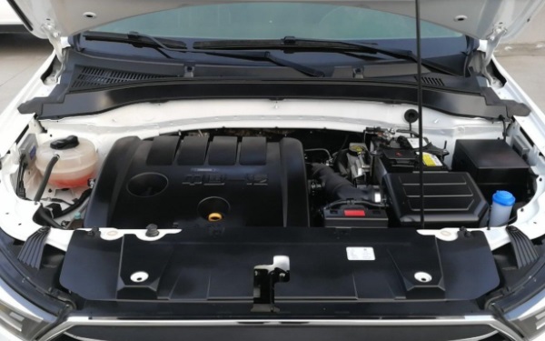 奔騰x40是寶來(lái)發(fā)動(dòng)機(jī)嗎 奔騰x40動(dòng)力怎么樣