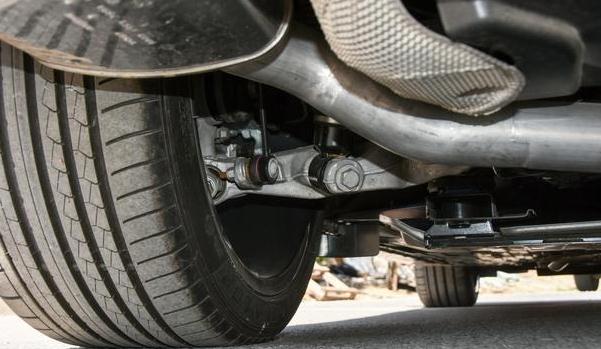 什么是可變轉向比,提高車輛轉向穩定性(電子式更實用)