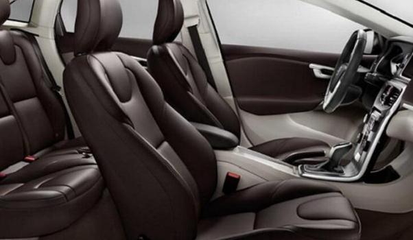 真皮座椅怎么保養(yǎng),保持車內(nèi)衛(wèi)生清潔很重要(避免堅硬物品)