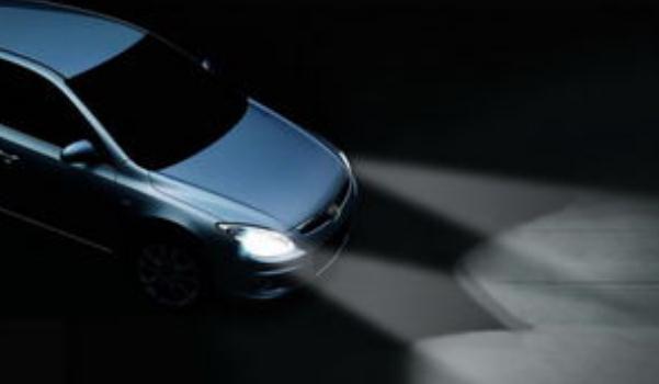 什么是轉(zhuǎn)向頭燈，全面消除盲區(qū)（安全更全面）