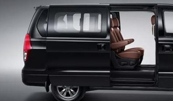 什么是側滑門,高端車型的標配(方便個性又實用)