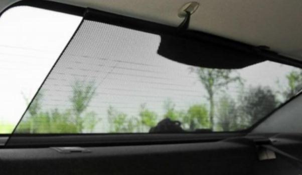 什么是后風(fēng)擋遮陽簾,能夠遮擋紫外線(夜間不宜使用)