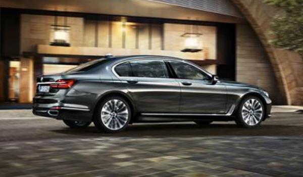 寶馬最低多少錢(qián),一分錢(qián)一分貨(豪車就是一種享受)