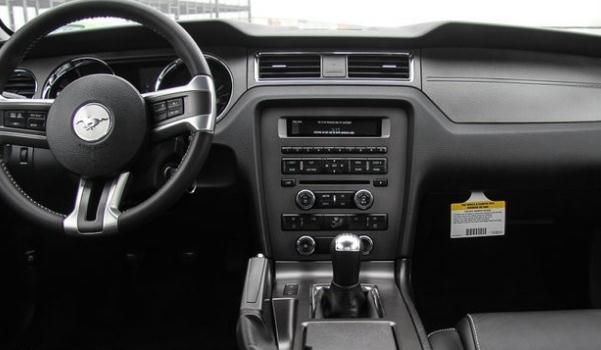 野馬眼鏡蛇多少錢，野性十足（超級跑車速度飛揚）