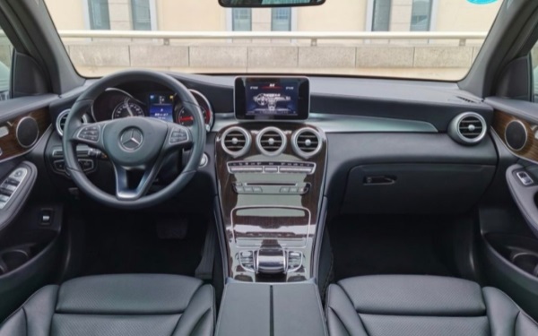 奔馳glc300動力測評 奔馳glc300怎么樣