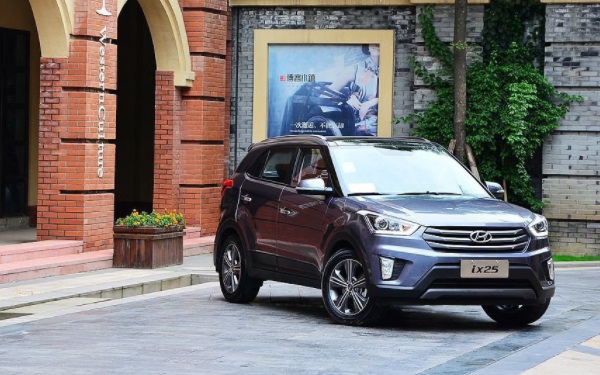 現(xiàn)代ix25全下來(lái)多少錢 現(xiàn)代ix25落地價(jià)多少