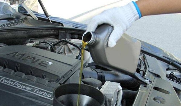 汽車保養一次多少錢 大保養一次1200元