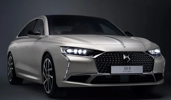 ds9有幾種顏色 一共7個(gè)外觀配色(2個(gè)內(nèi)飾配色)