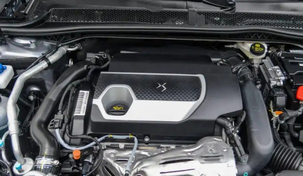 ds9這款車怎么樣 動力強勁安全性高(百公里油耗8L)