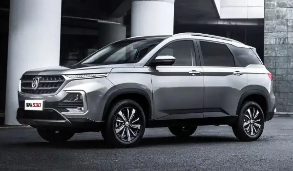 寶駿530用的是什么發(fā)動機 1.5T四缸渦輪增壓發(fā)動機(百公里油耗6L)