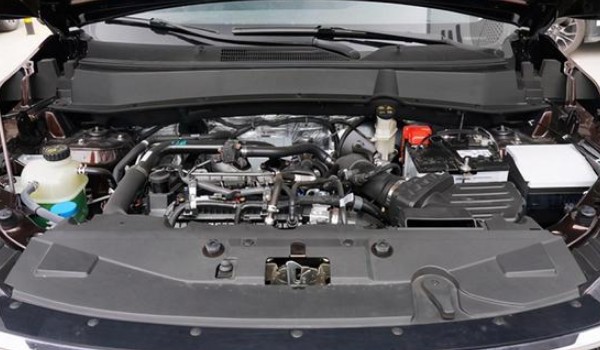 東南dx7的發動機配置 1.5T四缸渦輪增壓發動機