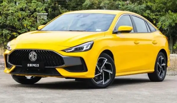 名爵5車身尺寸是多少 車身長度4.6米(常規容積401L)