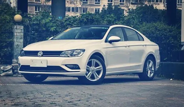 凌渡保值率高嗎 第三年保值率60%(市場成交價6萬起)