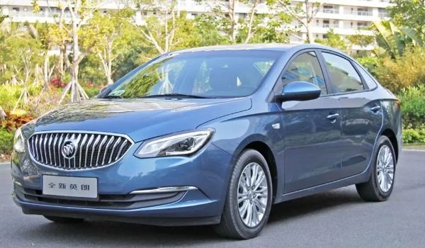 別克英朗怎么樣 動力夠用油耗低（搭配四個安全氣囊）