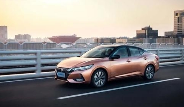 日產軒逸發動機怎么樣 搭載1.2L三缸和1.6L四缸兩款發動機(油耗非常節省)